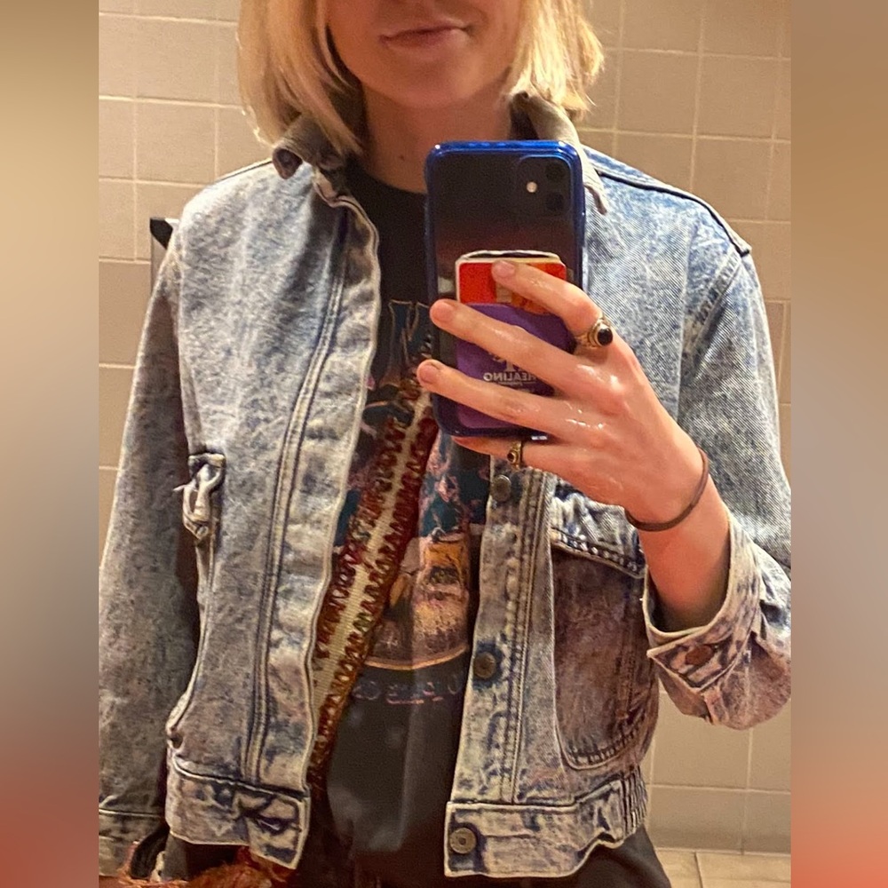 Original ‘80s or ‘90s Stonewash Levi’s Denim Jacket— Youth M